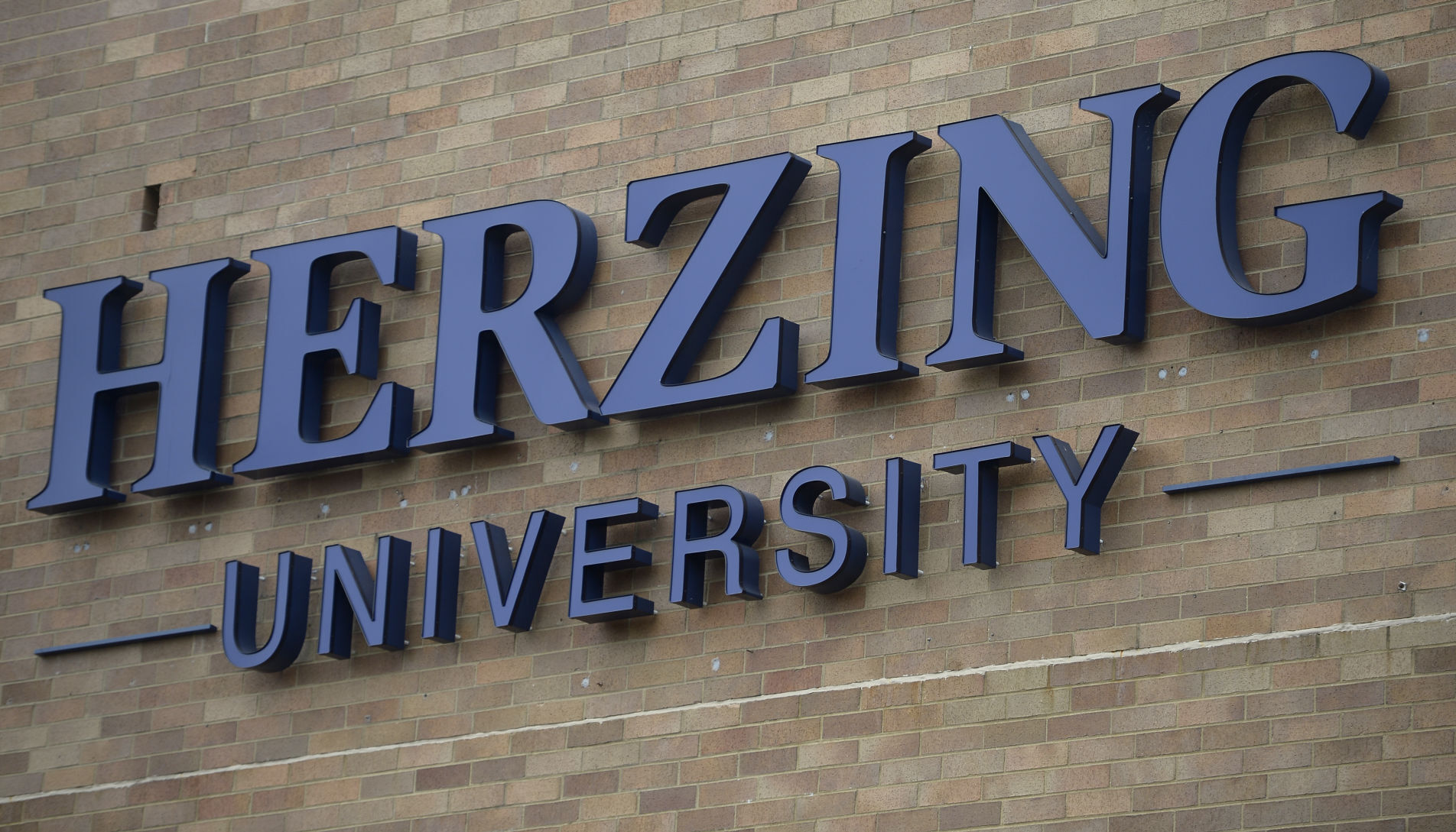 HERZING UNIVERSITY